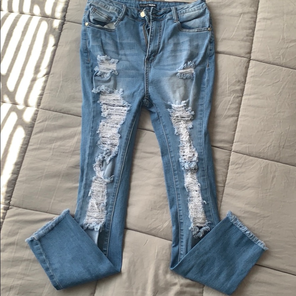 Fashion nova size 7 jeans